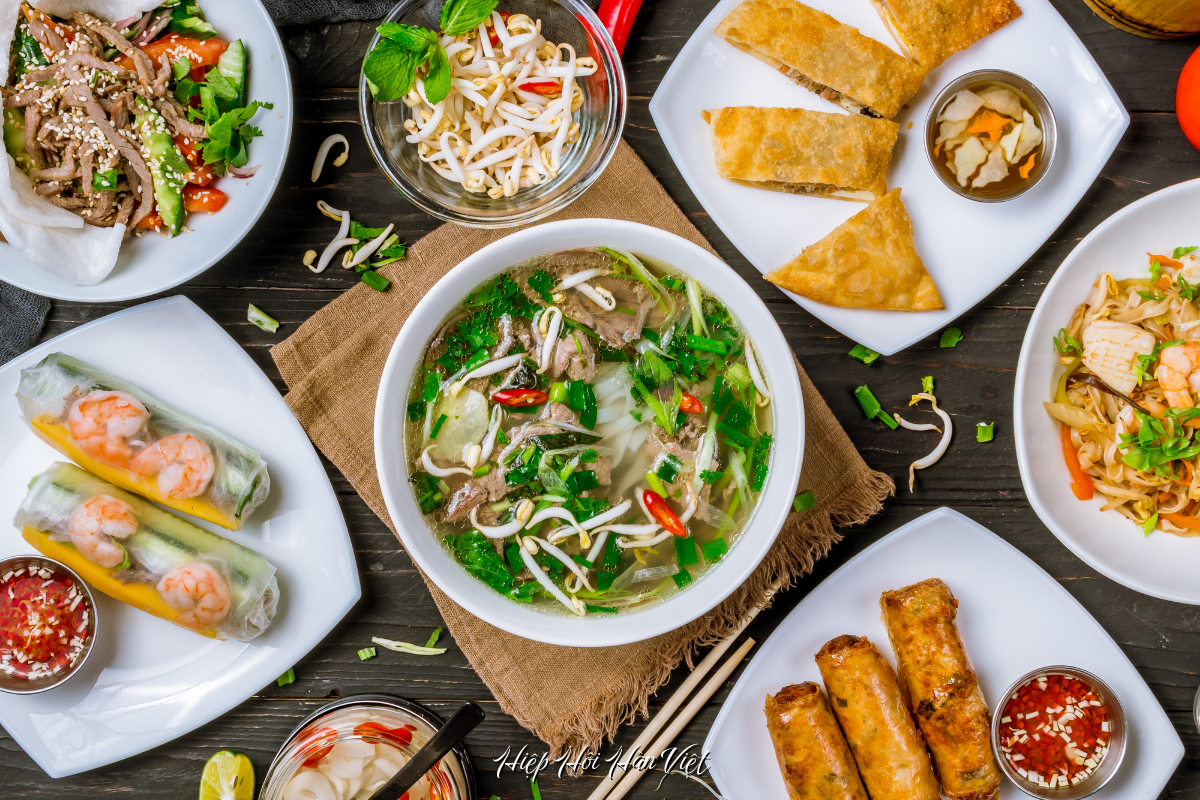 Phở Việt Nam – món ăn truyền thống nổi tiếng thế giới Phở Việt Nam – món ăn truyền thống nổi tiếng thế giới